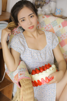 李老汉和他三个女